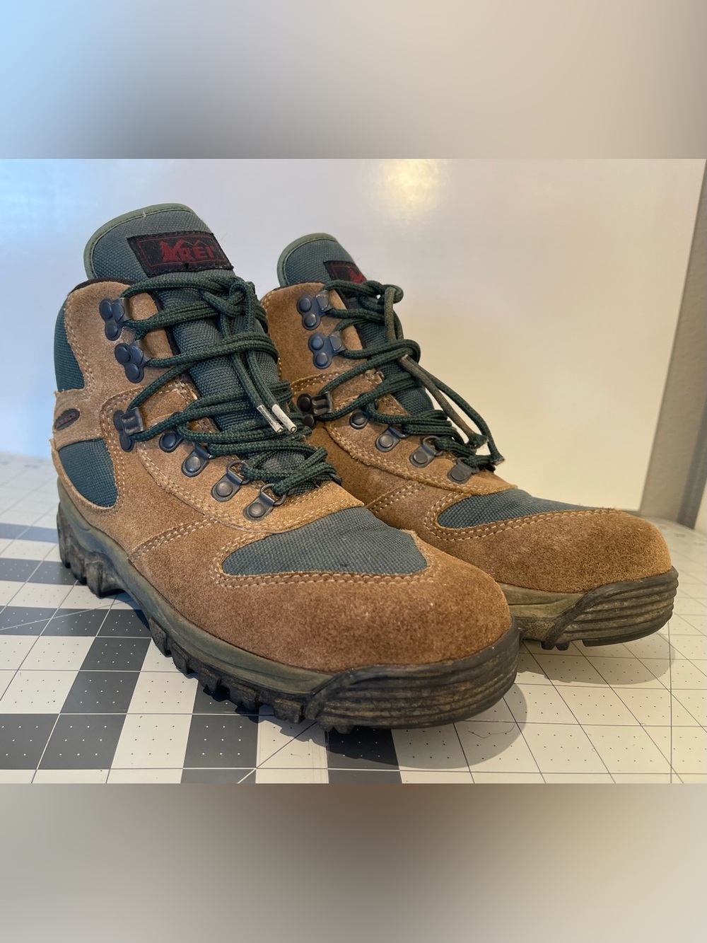 REI Merrell Monarch IV Women’s 8.5 Brown Green Suede Hiking Boots Trail
